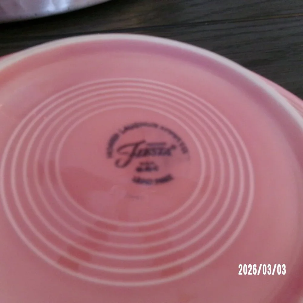 3 Fiesta Large Rim Soup Bowl, 9” Rose Pink, Homer Laughlin FIestaware HLC - Picture 4 of 6